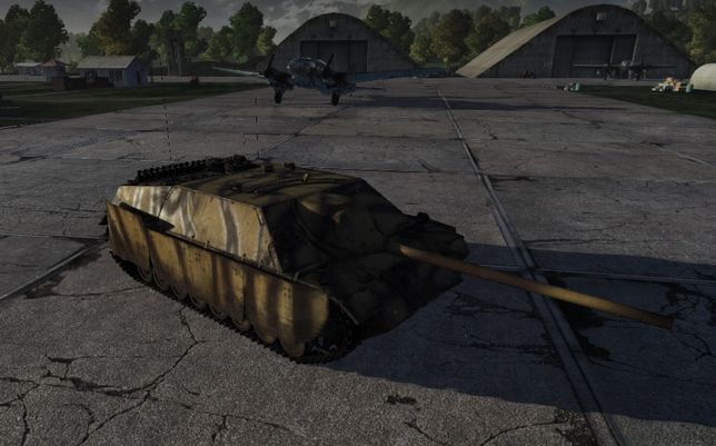 Panzer IV/70(V) в ангаре War Thunder